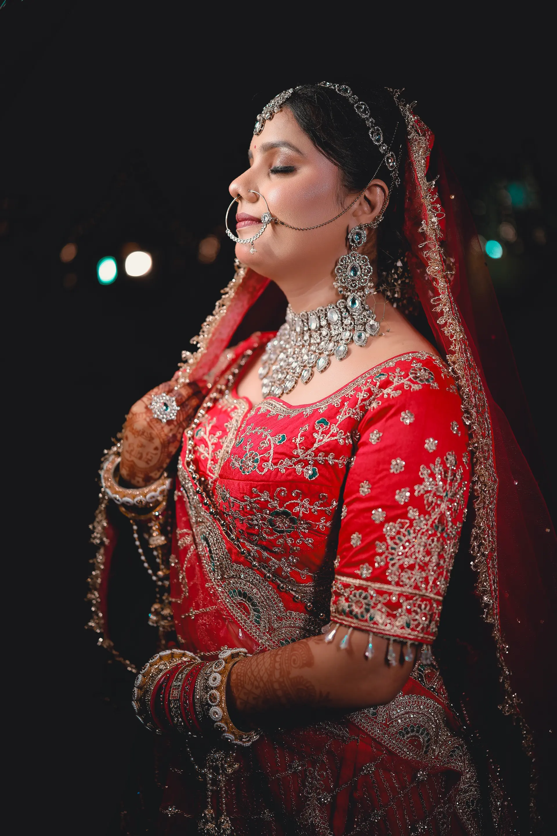 Editorial bridal detail portrait of Komal & Sudhanshu by The Wedding Galaxy